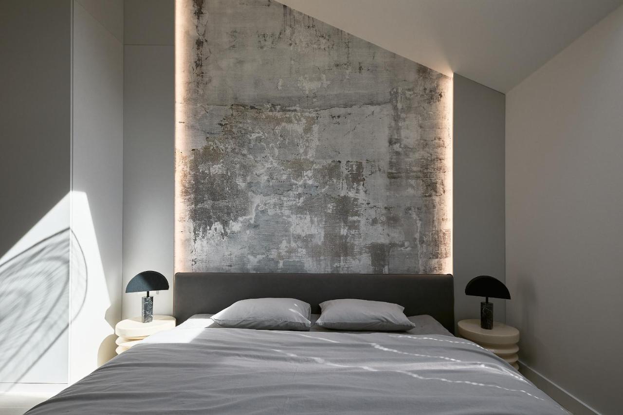 High Ceiling Loft With Its Own Backyard And A Terrace Tallinna